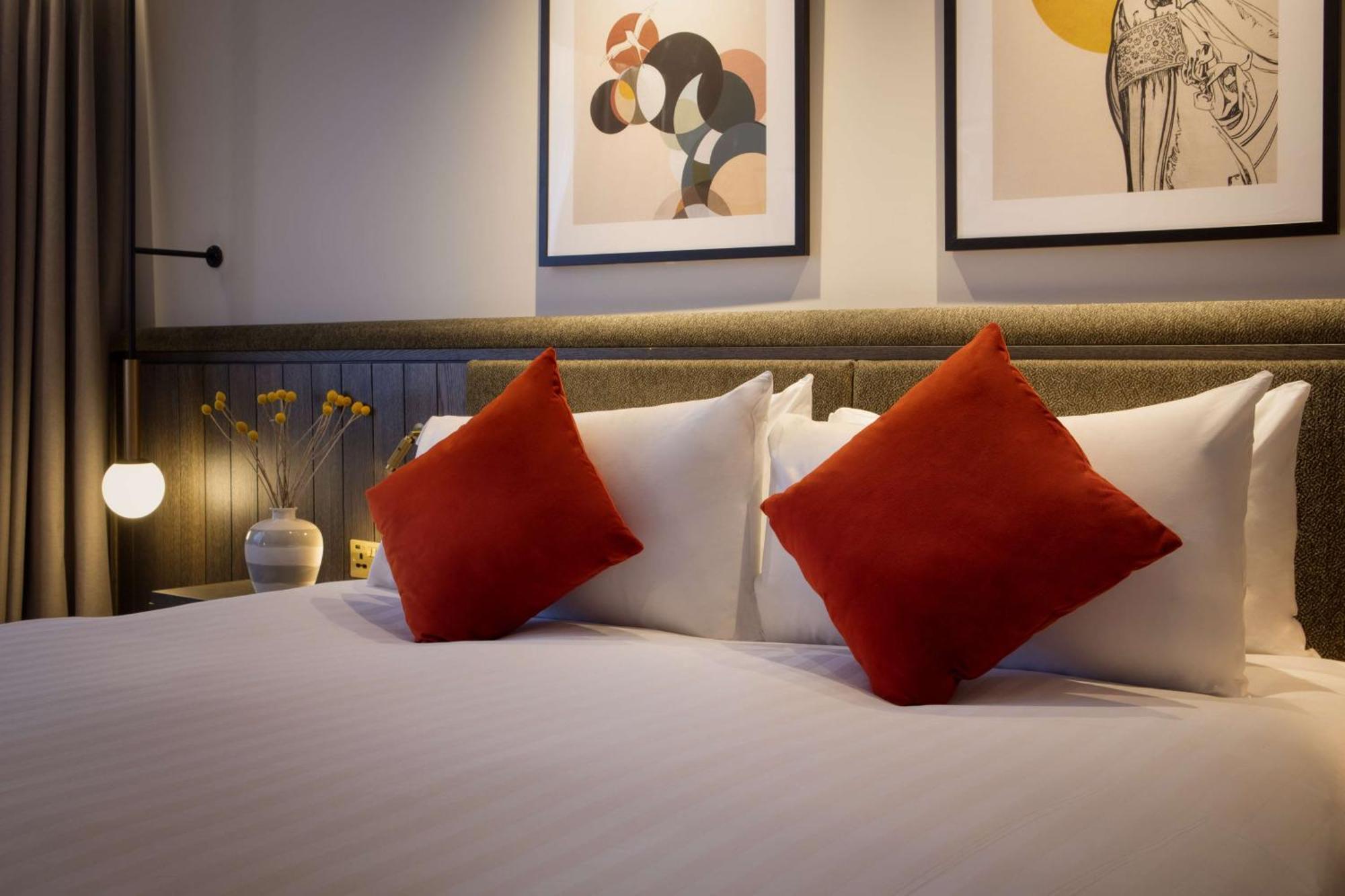 แคลเรียน คอลเลคชั่น โฮเต็ล เซนต์ อัลเบิน ซิตี้ เซ็นเตอร์ Hotel St Albans ภายนอก รูปภาพ